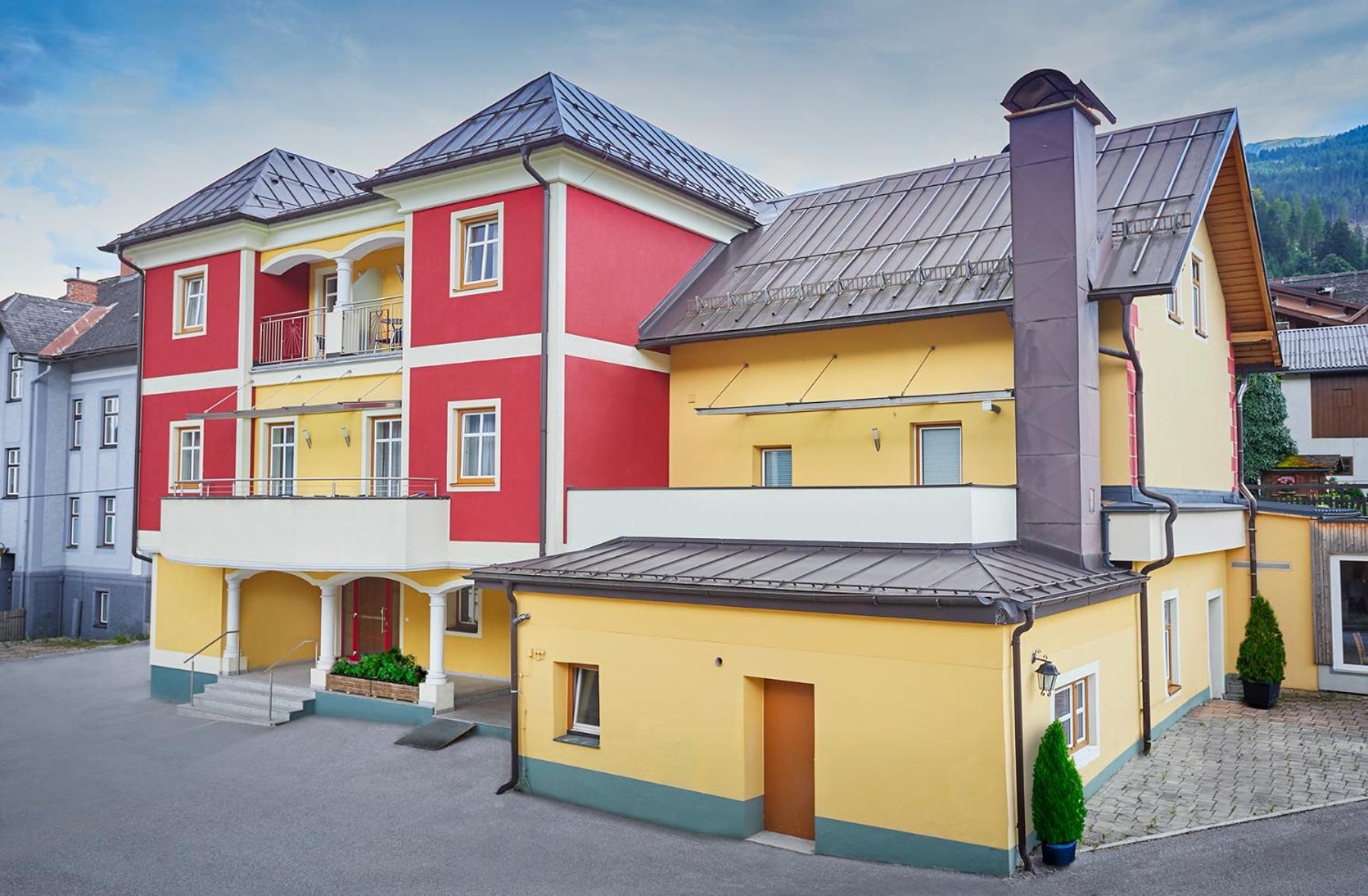 Hotel Gasthof Stenitzer เฮาส์ อิม เอนน์สทาล ภายนอก รูปภาพ