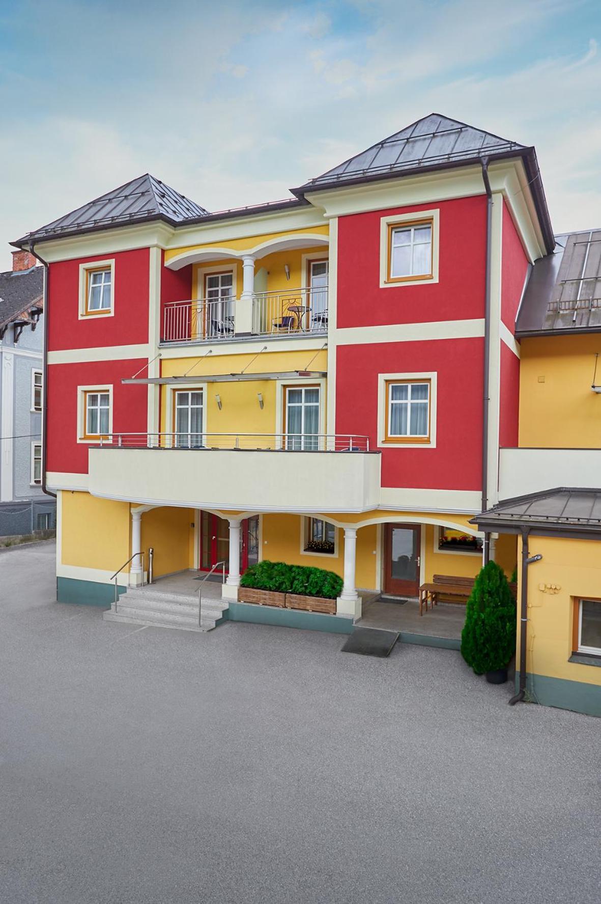 Hotel Gasthof Stenitzer เฮาส์ อิม เอนน์สทาล ภายนอก รูปภาพ